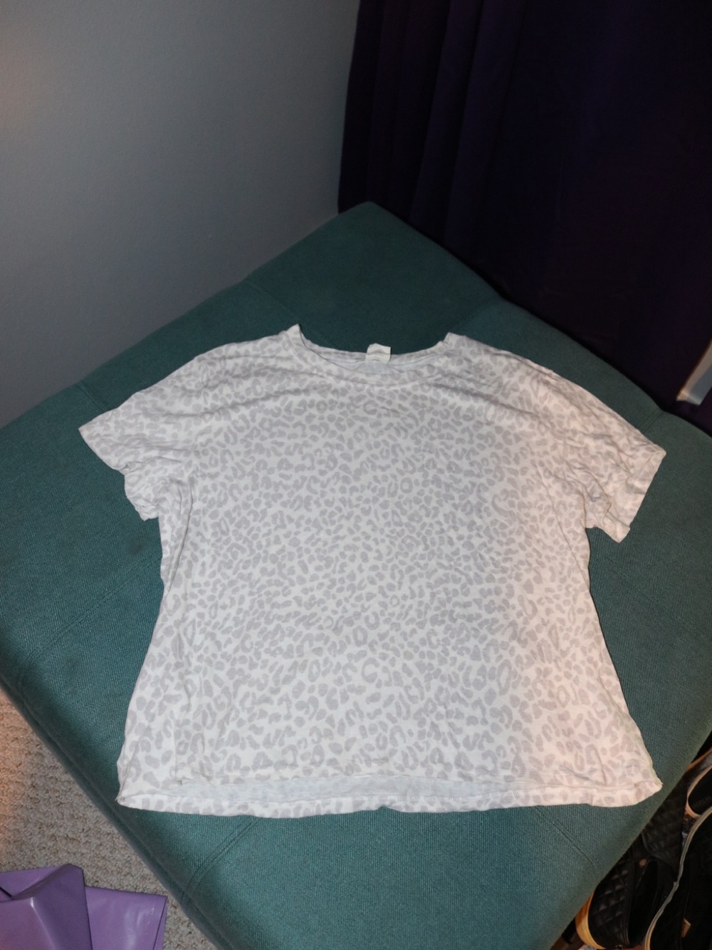 By Together White and Light Gray Leopard Print Tee